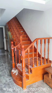 Pedata per Scale in Rovere Rosso Massello Alzata in Legno Gradino per Pavimentazione Scala in Legno - Product Image 3