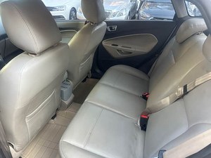 Voiture d'<span class=keywords><strong>occasion</strong></span> chinoise <span class=keywords><strong>pas</strong></span> chère Carnival 2017 2018 2019 Berline 1.5L Automatique Modèle Tendance Garantie d'un an - Product Image 3