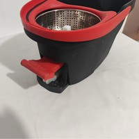 Serpillère Magique Rotative à 360 Degrés avec Essoreuse Automatique Double Entraînement, Ensemble Seau et Panier en Plastique Écologique et Durable, Roues à Pédale, Nettoyage Domestique Facile