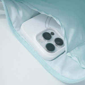 Sac de voyage personnalisé en forme de dumpling de couleur unie, sac bandoulière en forme de lune pour femme, sac en polyester pour homme et femme - Product Image 3