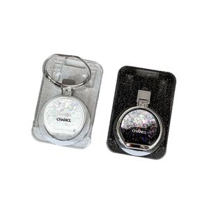 Support de téléphone magnétique multi-usages pour flacon de parfum |   Support magnétique pour doigt sans adhésif |   Matériau plastique, style minimaliste - Product Image 1