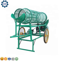 Machine industrielle à peler et à découper le manioc, machine à peler le tapioca, machine à fabriquer des chips de manioc