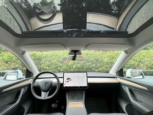 เทสลา โมเดล วาย: สร้างขึ้นเพื่อการผจญภัย ออกแบบมาเพื่อการใช้งานในชีวิตประจำวัน ความอเนกประสงค์ที่กว้างขวาง ประสิทธิภาพการใช้พลังงานไฟฟ้า - Product Image 3