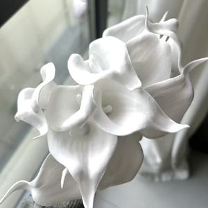 Fiore Artificiale in Stile Nordico con Sensazione di Seta PU, Decorazione per Casa, Matrimonio, Laurea, Festa della Mamma - Product Image 5