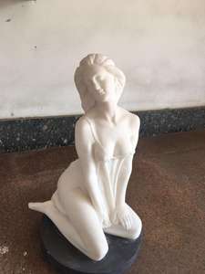 Estatua de Piedra de Chica Peri Sexy Tallada a Mano en Mármol Blanco para Uso en Hoteles, Diseño Moderno, Tamaño Personalizable - Product Image 2