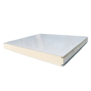 Paneles Metálicos Sándwich Aislantes con PIR Resistentes al Fuego y Ecológicos, con Diseño Insonorizado para Cámaras Frigoríficas y Techos de Hoteles - Product Image 1