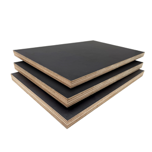 <span class=keywords><strong>Tablero</strong></span> <span class=keywords><strong>de</strong></span> Contrachapado Fenólico <span class=keywords><strong>A4</strong></span> Poplar E1 Industrial <span class=keywords><strong>de</strong></span> 20x30cm y 18mm para Encofrado en Construcción <span class=keywords><strong>de</strong></span> Hoteles - Product Image 1