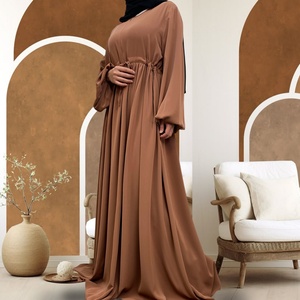 Abaya populaire élégante de couleur unie extensible pour musulmanes, robe simple et respirante avec fermeture éclair frontale et grande jupe évasée pour l'été - Product Image 3