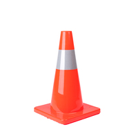 Cônes de signalisation routière flexibles de 18 pouces en PVC réfléchissant pour la sécurité des travaux routiers et l'entraînement au football