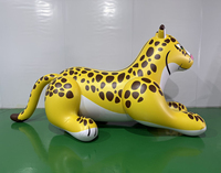 Jouet de piscine Dragon Ride-On bleu et blanc, jouet de piscine Dragon gonflable géant, Dragon gonflable de grande taille