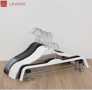 Nuovi Ganci <span class=keywords><strong>Appendiabiti</strong></span> Multifunzionali Antiscivolo in Plastica Lavinia, Bianchi e Neri, per Bambini e Adulti - Product Image 1