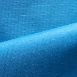 Màu xanh 190t 63D PU tráng 0.3cm Ripstop Polyester taffeta vải cho áo khoác ô