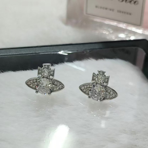 男性用CZプラネットスタッドイヤリングストリートウェアパンクヒップホップ男女兼用イヤリング - Product Image 5