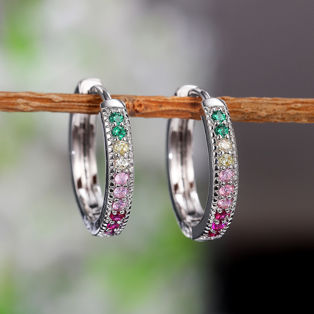 E1078 colored diamond