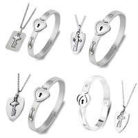 Modèle créatif Bracelets porte-clés amour serrure clé Couple Bracelet intelligent longue distance tactile amour