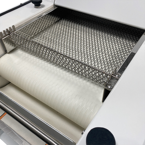 Machine à façonner la pâte électrique pour la fabrication <span class=keywords><strong>de</strong></span> baguettes, <span class=keywords><strong>de</strong></span> rouleaux <span class=keywords><strong>de</strong></span> <span class=keywords><strong>pain</strong></span> et <span class=keywords><strong>de</strong></span> <span class=keywords><strong>pain</strong></span> français pour les boulangeries - Product Image 6