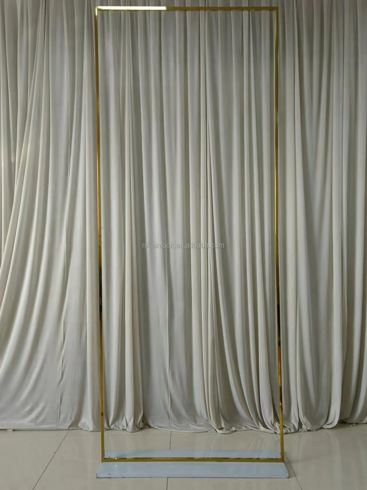 Stand de toile de fond 4