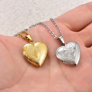Pendentif photo ouvrable en acier inoxydable, collier cœur floral, médaillon de haute qualité, breloque inaltérable, bijoux souvenirs de famille - Product Image 6
