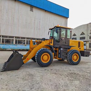 930 3T Wheel Loader dengan Bucket Shovel Front EndLoader Tractor High Reach Precision Material Handling Multiple Accessory Options - Product Image 5