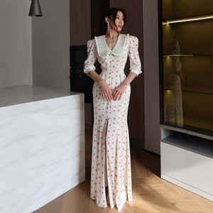 Abito lungo floreale retrò francese europeo e americano con colletto alla marinara, con cintura in vita, effetto snellente e dal taglio elegante - Product Image 1