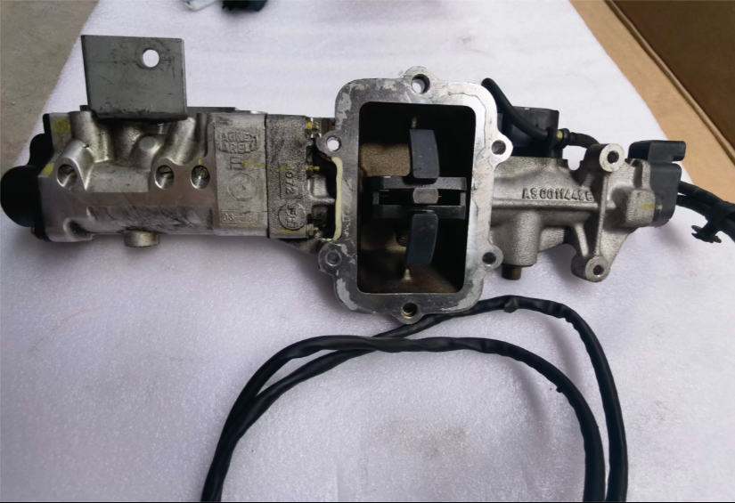 ピースオブアース Ferrari F360 Clutch Booster - High Quality Hydraulic Actuator