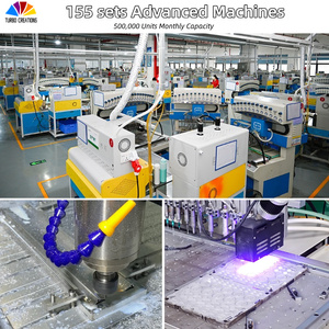 Llaveros de goma 3D personalizados de alta calidad, mosquetón de aleación de Zinc duradero de PVC suave, 15 años de experiencia, plástico metálico personalizado - Product Image 3