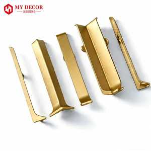 Accessoire de <span class=keywords><strong>plinthe</strong></span> décorative en gros : Capuchon de connecteur d'angle facile à installer pour l'assemblage de plinthes - Product Image 2