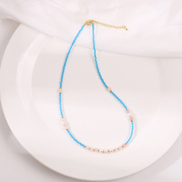 Collier et Bracelet Élégants en Perles de Quartz Rose Style Bohème Ethnique avec Texture en Acier Inoxydable Doré – Idéal pour les Rendez-vous et les Cadeaux de Fêtes
