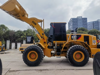 Chargeuse sur pneus CAT 950H en bon état, capacité de la benne 3,5 m³, avec moteur d'origine