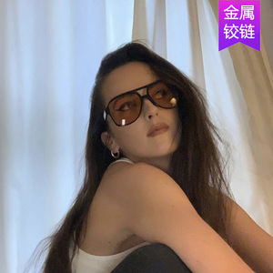 Oversized Aviator Sunglasses <b>Black</b> <b>Frame</b> Pc Material Uv400 Protection Fashionable Style For Women - Product Image 4