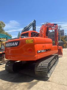 Excavatrice sur chenilles d'occasion Doosan DX140LC, pelle hydraulique moyenne pour la construction et les travaux de terrassement - Product Image 5