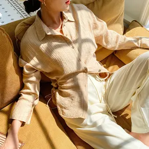 Großhandel Elegante Frauen Solid Stock Frauen Shirt Button up Langarm Ausschnitt Taille Office Lady Top Bereit zum Versand Blusen