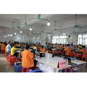 <span class=keywords><strong>Portafoglio</strong></span> Vintage con Protezione RFID per <span class=keywords><strong>Donna</strong></span> in Vera Pelle con Chiusura a Cerniera Blocco RFID <span class=keywords><strong>Portafoglio</strong></span> Lungo con Cinturino da Polso Staccabile (<span class=keywords><strong>Rosso</strong></span>) - Product Image 5