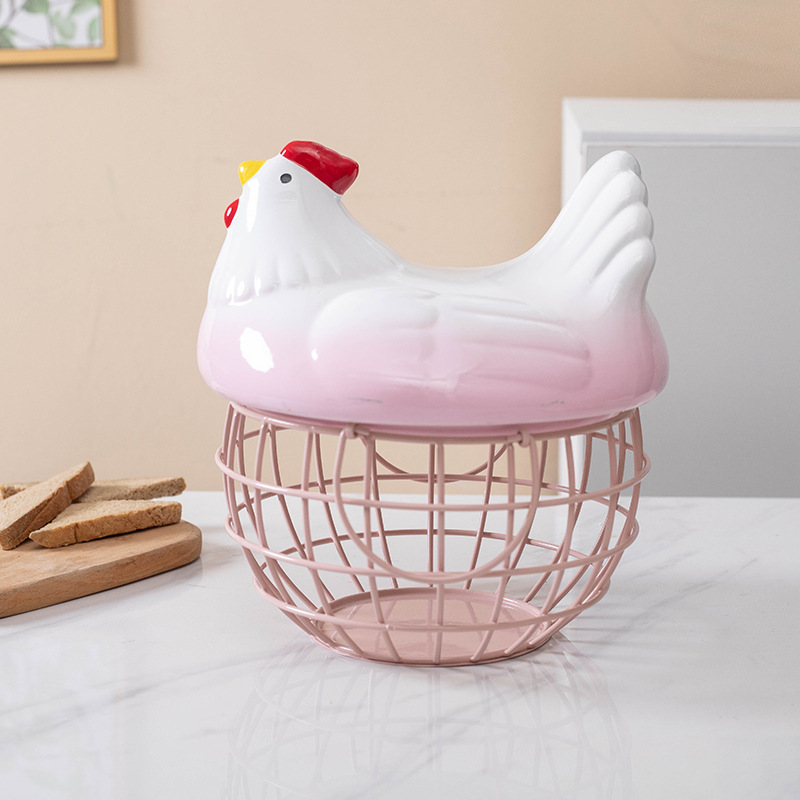 Gradient pink hen with pink American-style basket