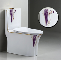 WC de luxe en céramique dorée de style occidental moderne, peinture couleur, sanitaire de salle de bain