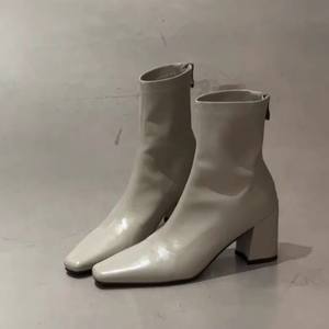 Bottines élégantes en cuir véritable de style français pour femmes, version en cuir de vachette, talon haut, bout carré, polyvalentes - Product Image 5