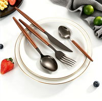 Service de couverts en acier inoxydable 430, finition miroir, anti-rayures, manche motif bois, 4 pièces, pour usage en restaurant