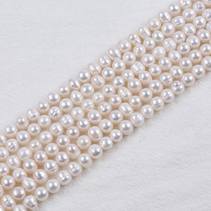 Perles d'eau douce naturelles en gros, 7-8 mm, blanches, semi-finies, pour bracelets et colliers DIY à Zhuji - Product Image 1