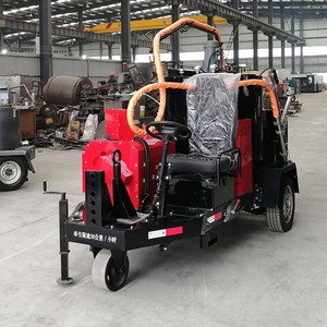 Sigillante per crepe a motore diesel da 93 galloni di alta qualità con trasmissione a trazione - Product Image 3