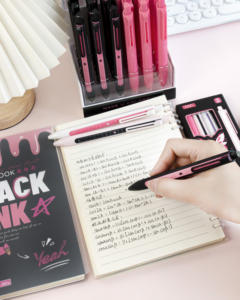 Vente en gros de stylos à bille gel haute apparence en métal de 0.5mm, <span class=keywords><strong>stylo</strong></span> règle fille mignonne, papeterie en plastique pour l'écriture - Product Image 3