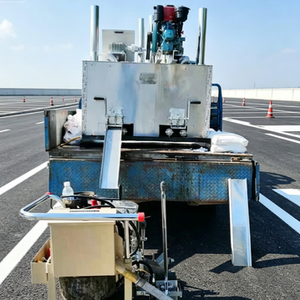 Marcado de Estacionamientos con Pintura: Espacios de Estacionamiento Duraderos y Claramente Definidos, Equipo de Marcado Vial por Extrusión en Caliente - Product Image 3