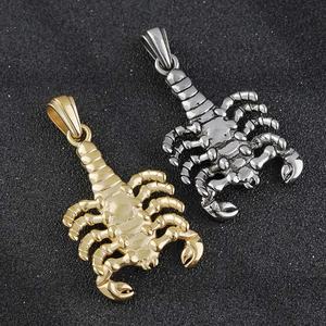Collier rétro européen et américain en gros pour hommes, pendentif court scorpion pour femmes, pendentif unisexe en acier inoxydable - Product Image 4