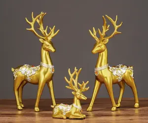批发驯鹿雕像树脂坐立麋鹿雕像圣诞金彩绘鹿树脂工艺品