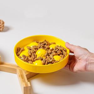 Bol en céramique pour animaux de compagnie en forme de fleur et de chat de couleur unie doux bol pour chien à alimentation lente bol de nourriture pour chat surélevé antidérapant avec support en bambou - Product Image 4