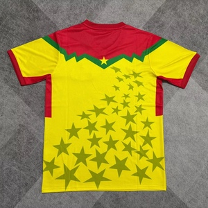 เสื้อฟุตบอลเบอร์กินาฟาโซ 2526 เบร์ทรันด์ ตราอเร่ และ กุสตาโว ซังการ์ เสื้อแขนสั้นแห้งเร็ว ระบายอากาศดี ออกแบบโดยเบอร์กินาฟาโซ - Product Image 4