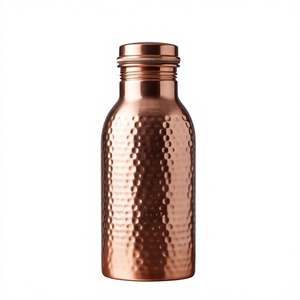Wholesale Classic Hammered Pure Copper Water Bottle Traditional Ayurvedic Leakproof Sports Drinkware - Product Image 1