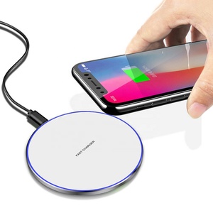 10W MAX rápido inalámbrico <span class=keywords><strong>cargador</strong></span> para <span class=keywords><strong>Samsung</strong></span> <span class=keywords><strong>Galaxy</strong></span> <span class=keywords><strong>S10</strong></span> S9/S9 + S8 Nota 9 USB de carga Qi pad para iPhone 11 Pro XS Max XR 8X8 <span class=keywords><strong>Plus</strong></span> - Product Image 3