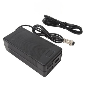 Cargador de Batería de Litio de 58.8V 3A para Bicicleta Eléctrica y Scooter Eléctrico, Conector de 3 Puntas G - Product Image 1