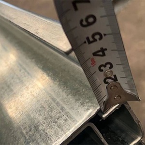 قنوات فولاذية على شكل حرف C مقاس 41×21 و41×41 و41×63 بسماكة 2/<span class=keywords><strong>2.3</strong></span>/2.5/2.75/3 مم، قنوات يونيسترات مدرفلة على الساخن - Product Image 2