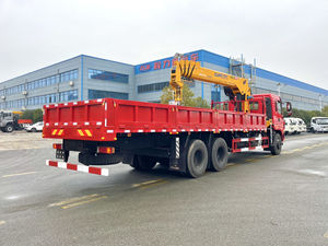 Grue de camion CLW Dongfeng la plus vendue, capacité 12 tonnes, 5 sections, pompe Zoomlion, moteur Yuchai, boîte de vitesses haute efficacité - Product Image 6